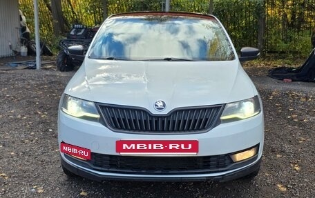 Skoda Rapid I, 2018 год, 1 350 000 рублей, 2 фотография
