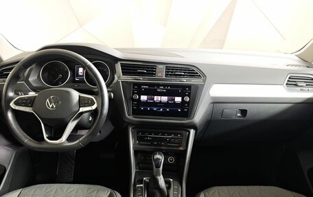 Volkswagen Tiguan II, 2021 год, 3 680 000 рублей, 15 фотография