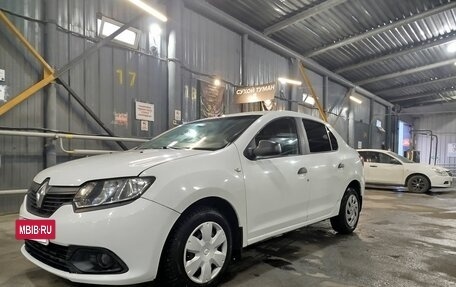 Renault Logan II, 2015 год, 650 000 рублей, 17 фотография