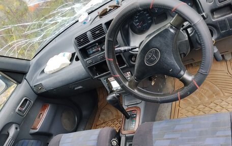 Toyota RAV4, 1999 год, 250 000 рублей, 5 фотография