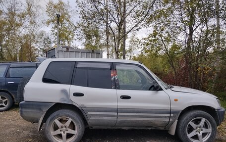 Toyota RAV4, 1999 год, 250 000 рублей, 3 фотография
