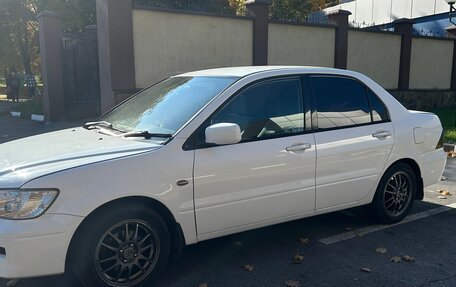 Mitsubishi Lancer IX, 2001 год, 550 000 рублей, 3 фотография