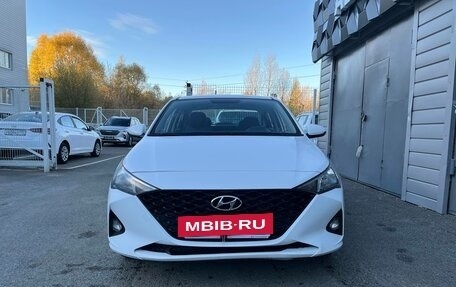 Hyundai Solaris II рестайлинг, 2022 год, 1 627 297 рублей, 2 фотография