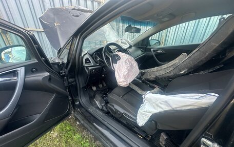 Opel Astra J, 2012 год, 260 000 рублей, 32 фотография