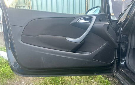 Opel Astra J, 2012 год, 260 000 рублей, 31 фотография