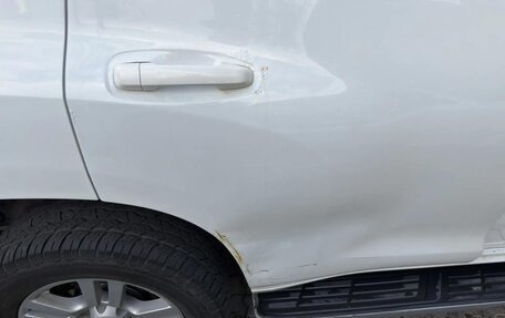 Toyota Land Cruiser Prado 150 рестайлинг 2, 2010 год, 2 480 000 рублей, 4 фотография