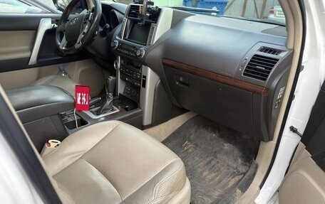 Toyota Land Cruiser Prado 150 рестайлинг 2, 2010 год, 2 480 000 рублей, 6 фотография