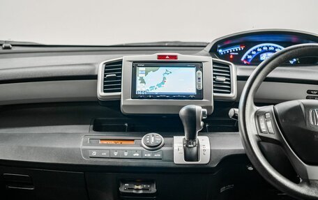 Honda Freed I, 2014 год, 1 275 000 рублей, 13 фотография