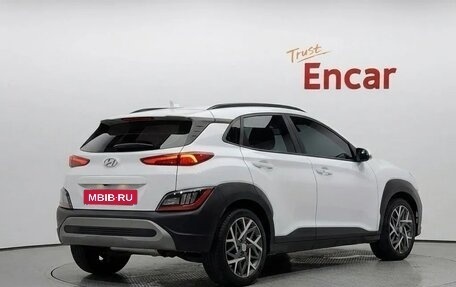 Hyundai Kona I, 2022 год, 1 765 000 рублей, 3 фотография
