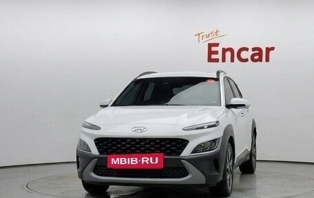 Hyundai Kona I, 2022 год, 1 765 000 рублей, 2 фотография