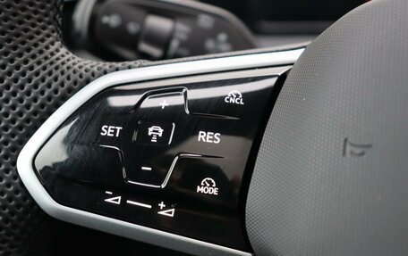 Volkswagen Tiguan, 2025 год, 4 150 000 рублей, 16 фотография