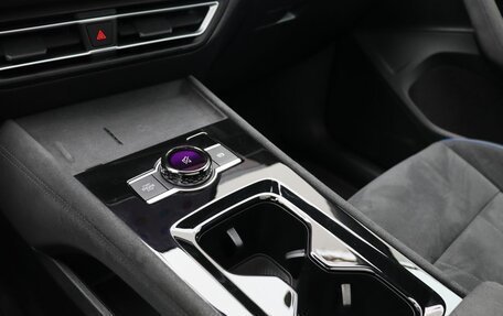 Volkswagen Tiguan, 2025 год, 4 150 000 рублей, 22 фотография