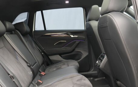 Volkswagen Tiguan, 2025 год, 4 150 000 рублей, 23 фотография