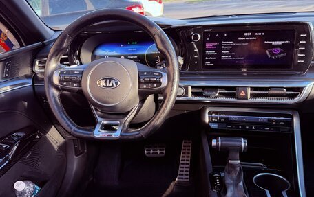 KIA K5, 2020 год, 2 600 000 рублей, 18 фотография