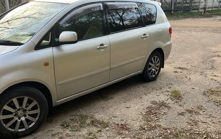 Toyota Ipsum II, 2001 год, 500 000 рублей, 4 фотография