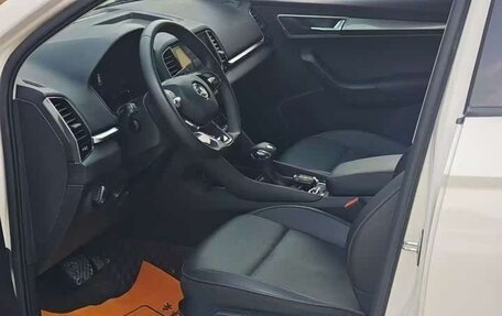 Skoda Karoq I, 2022 год, 1 485 000 рублей, 7 фотография