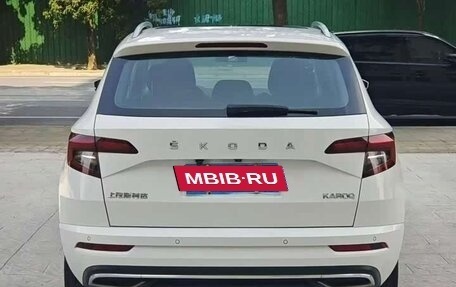 Skoda Karoq I, 2022 год, 1 485 000 рублей, 4 фотография