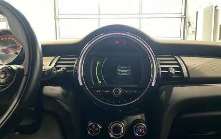 MINI Hatch, 2016 год, 1 450 000 рублей, 16 фотография