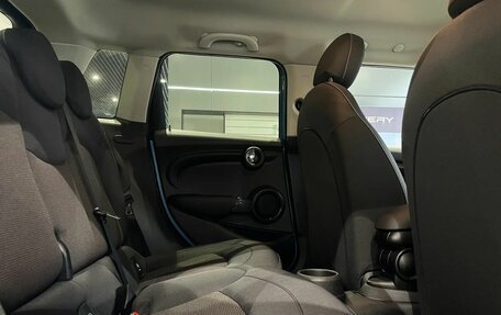 MINI Hatch, 2016 год, 1 450 000 рублей, 12 фотография