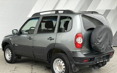 Chevrolet Niva I рестайлинг, 2017 год, 648 000 рублей, 8 фотография