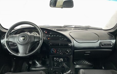Chevrolet Niva I рестайлинг, 2017 год, 648 000 рублей, 13 фотография