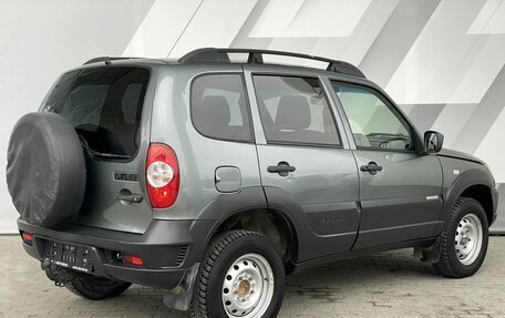 Chevrolet Niva I рестайлинг, 2017 год, 648 000 рублей, 5 фотография