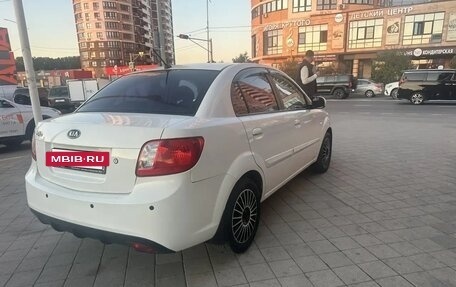 KIA Rio II, 2009 год, 600 000 рублей, 3 фотография