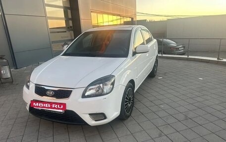 KIA Rio II, 2009 год, 600 000 рублей, 6 фотография