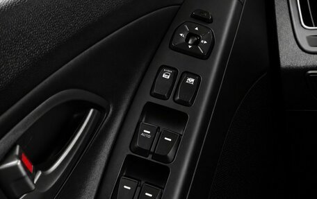 Hyundai ix35 I рестайлинг, 2015 год, 1 539 000 рублей, 18 фотография