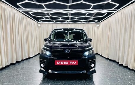 Toyota Voxy III, 2016 год, 1 899 000 рублей, 8 фотография