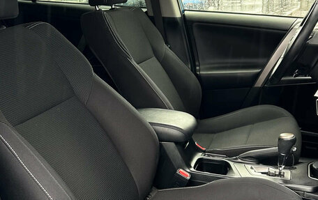 Toyota RAV4, 2016 год, 2 250 000 рублей, 13 фотография