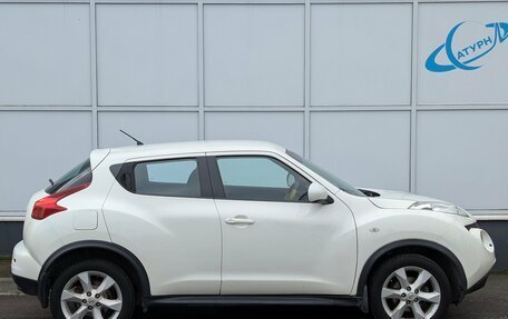 Nissan Juke II, 2011 год, 830 000 рублей, 4 фотография