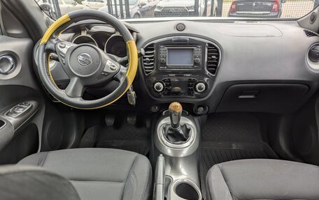 Nissan Juke II, 2011 год, 830 000 рублей, 20 фотография