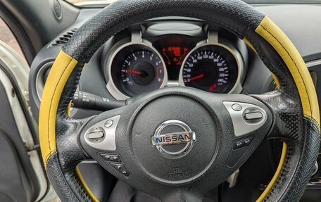 Nissan Juke II, 2011 год, 830 000 рублей, 17 фотография