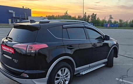 Toyota RAV4, 2016 год, 2 600 000 рублей, 4 фотография