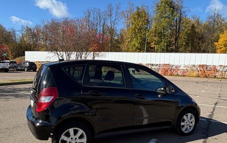Mercedes-Benz A-Класс, 2011 год, 720 000 рублей, 2 фотография