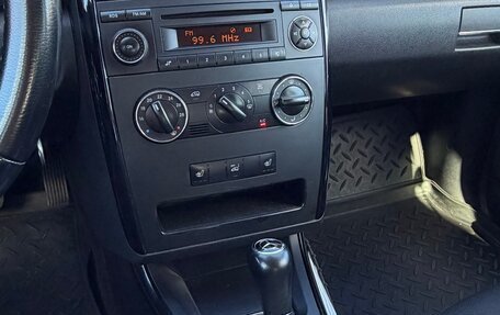 Mercedes-Benz A-Класс, 2011 год, 720 000 рублей, 11 фотография
