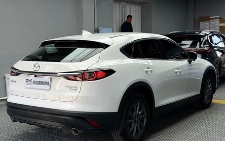 Mazda CX-4, 2022 год, 2 070 000 рублей, 6 фотография
