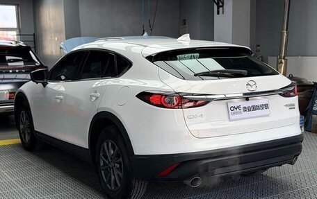 Mazda CX-4, 2022 год, 2 070 000 рублей, 4 фотография