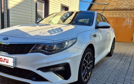 KIA Optima IV, 2018 год, 1 990 000 рублей, 3 фотография