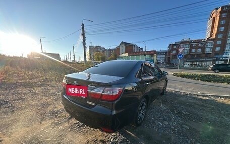Toyota Camry, 2016 год, 1 980 000 рублей, 4 фотография