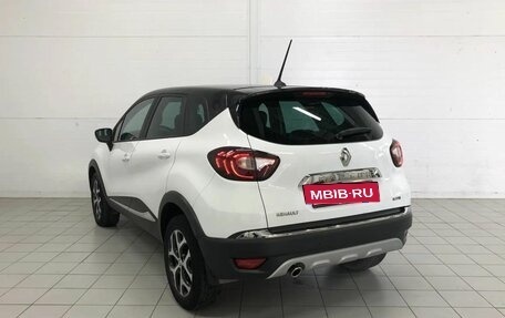Renault Kaptur I рестайлинг, 2020 год, 1 650 000 рублей, 8 фотография