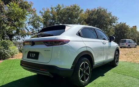 Honda Vezel, 2023 год, 2 000 008 рублей, 6 фотография
