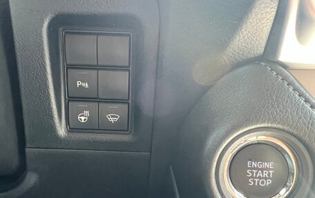 Toyota Land Cruiser Prado 150 рестайлинг 2, 2021 год, 6 600 000 рублей, 18 фотография