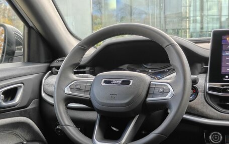 Jeep Compass II, 2024 год, 2 950 000 рублей, 17 фотография