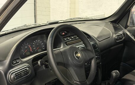 Chevrolet Niva I рестайлинг, 2017 год, 679 000 рублей, 7 фотография