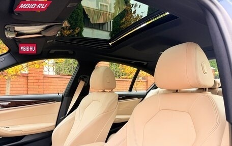 BMW 5 серия, 2019 год, 3 650 000 рублей, 10 фотография