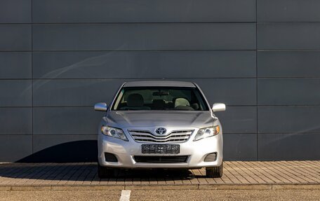 Toyota Camry, 2011 год, 1 395 000 рублей, 2 фотография