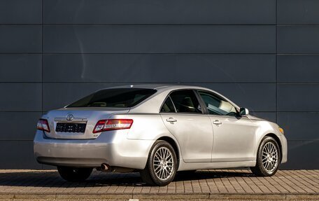 Toyota Camry, 2011 год, 1 395 000 рублей, 6 фотография