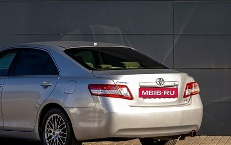 Toyota Camry, 2011 год, 1 395 000 рублей, 10 фотография